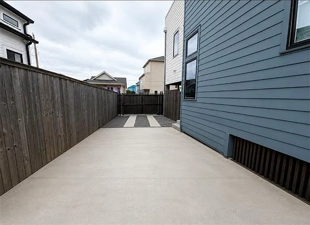1117 Patterson St — Photo 25