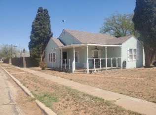 712 N 8th St, Lamesa, TX 79331