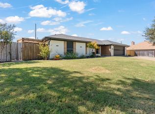 1208 Murry Dr N, Cleburne, TX 76033