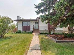 20 N Larne Pl, Penhold, AB T0M1R0