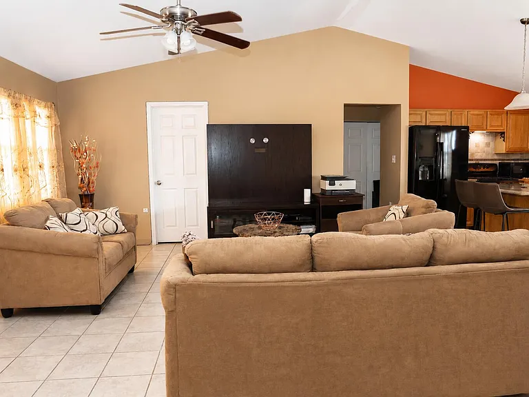 143 Solitude Eb — Photo 10