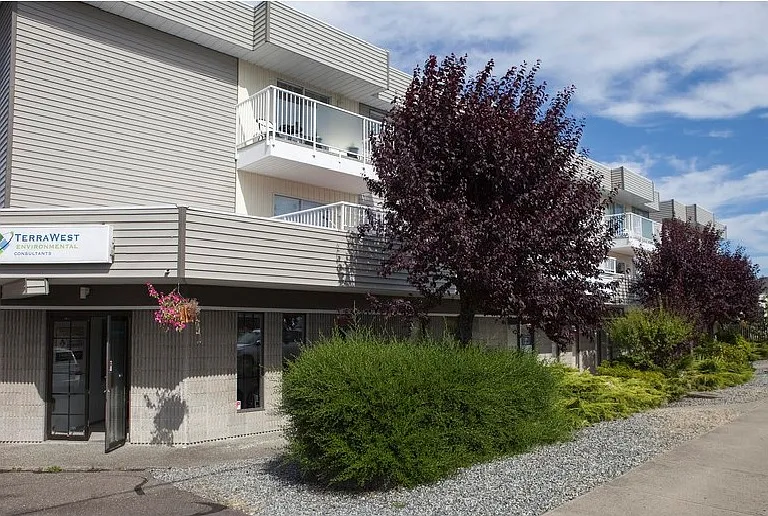 3148 Barons Rd — Photo 4