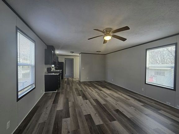2nd image of 433 Warbler Ln #433