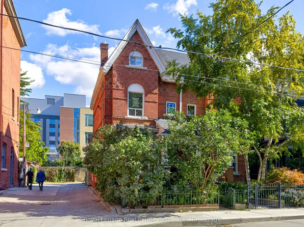 101 Dovercourt Rd, Toronto, ON M6J 3C2