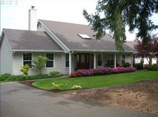 18750 SW Neugebauer Rd, Hillsboro, OR 97123