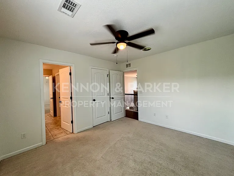 4526 Mountain Ivy Dr — Photo 26