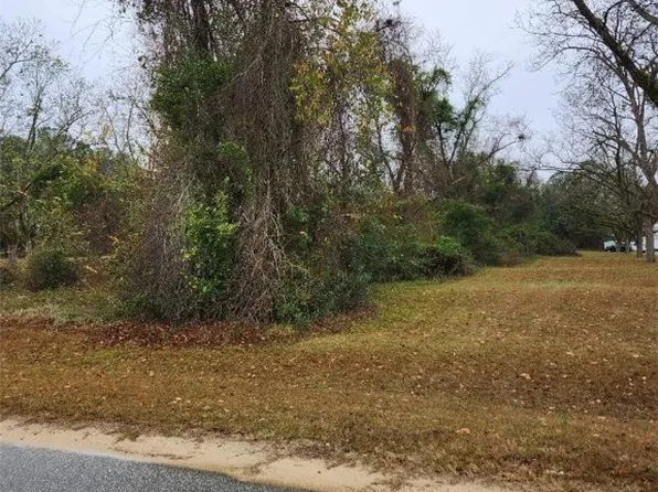 527 Windmill Road, Metter, GA 30439