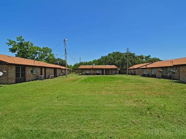 Windwood Apartments, 725 S Young St #8bd6573c8, Rockport, TX 78382