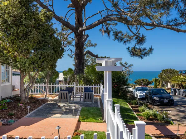 157 6th St, Del Mar, CA 92014