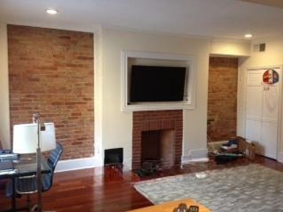 3rd image of 45 Hemenway St APT 2A