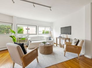 348 Franklin St APT 3A, Cambridge, MA 02139