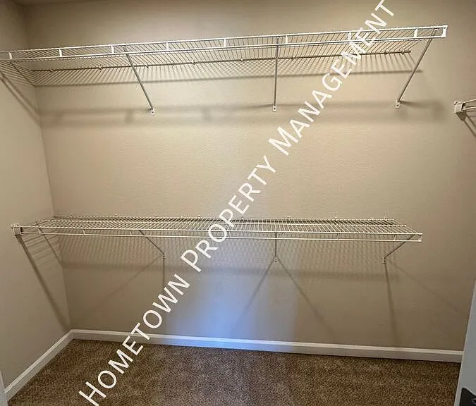 3332 Juno Ct NE — Photo 33
