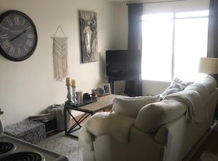 2215 W Dravus St, Seattle, WA 98199