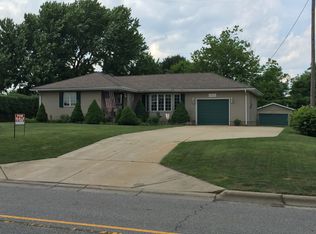 21655 W Kern Rd, South Bend, IN 46614