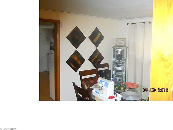4th image of 901 W 29th St