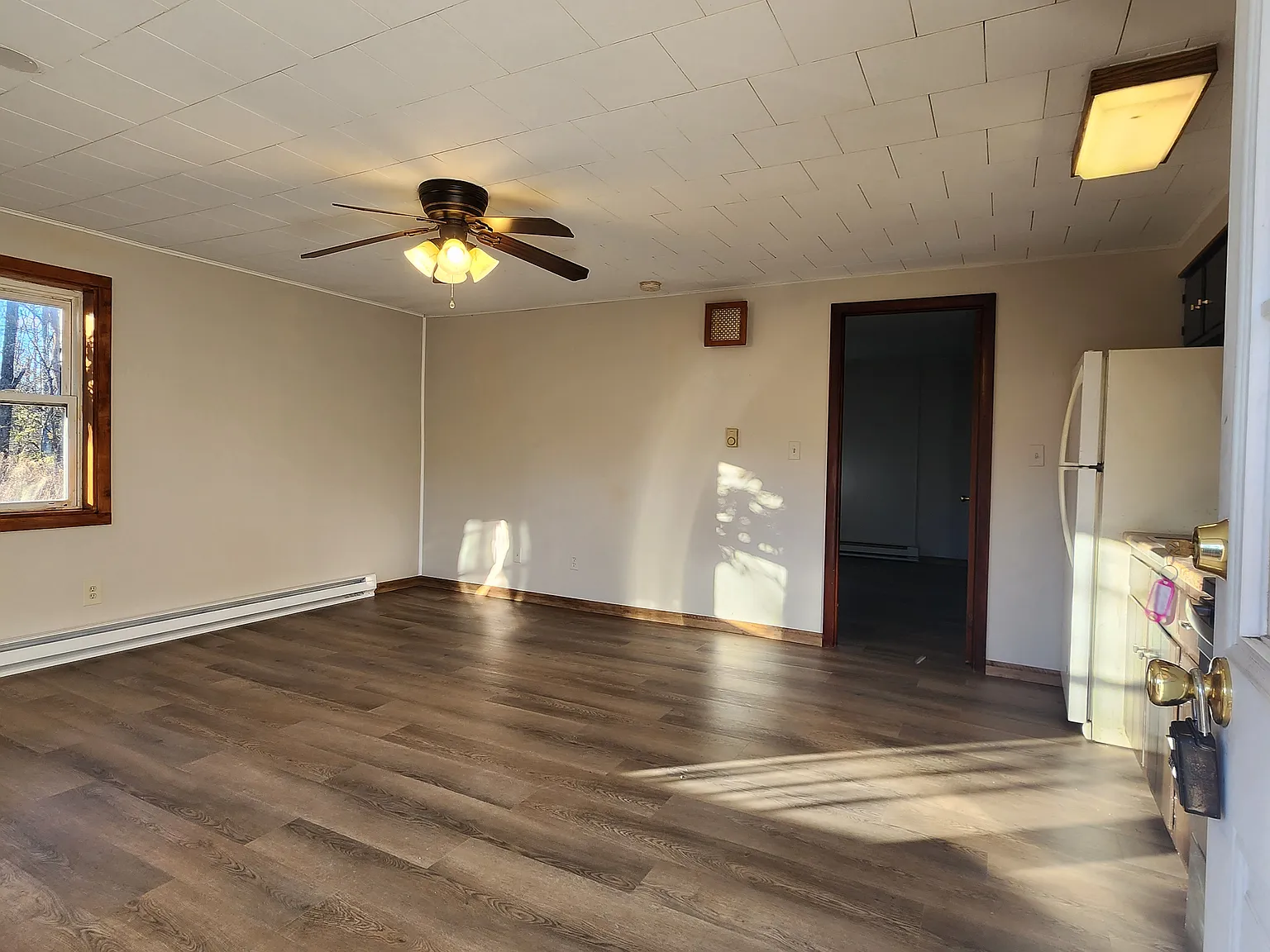 1 bed, $1,200 — Photo 4