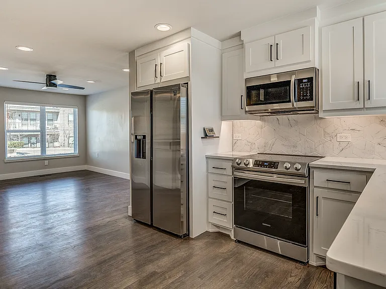 2114 Tucker St #2118-B — Photo 2