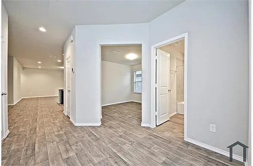1510 Ashford Bend Ln Photo 1