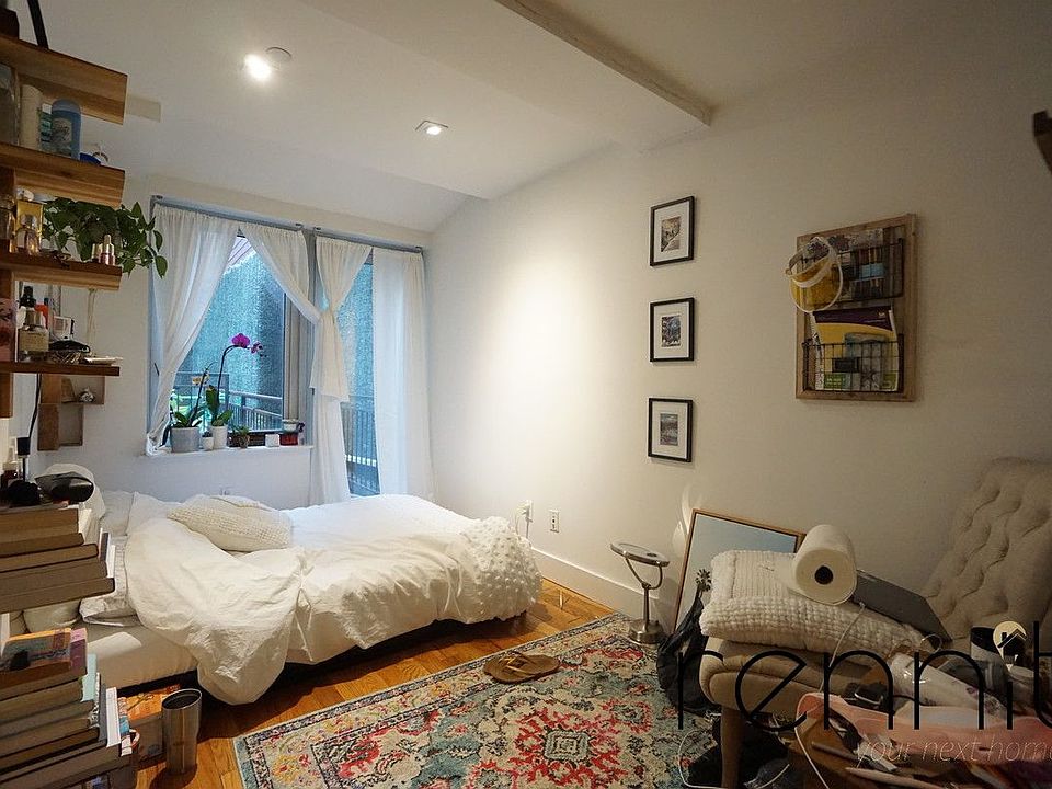1st image of 172 Meserole St #1F