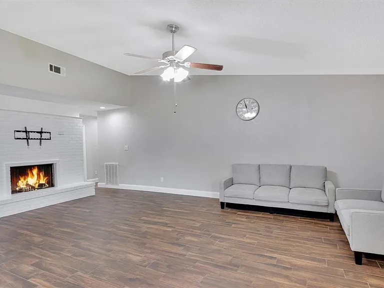 330 Nettle Dr — Photo 4