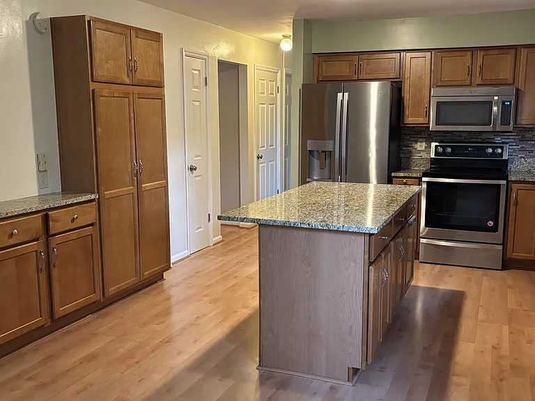 8509 Denallen Dr — Photo 17