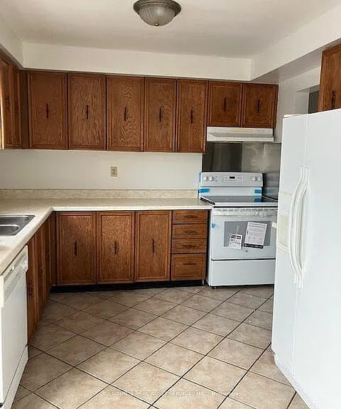 42 Coe Dr — Photo 14