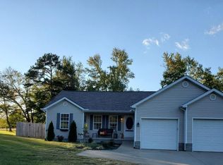 2770 W Laurel Rd, London, KY 40741