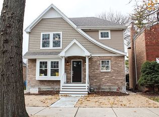 10552 S Whipple St, Chicago, IL