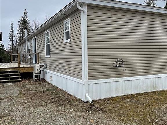 5th image of 200 Dewolfe Rd