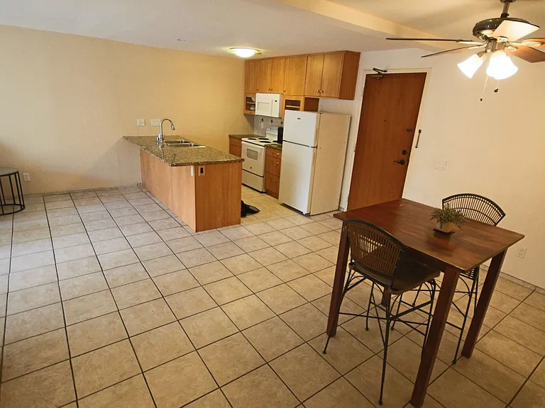 8308 Regents Rd #1C — Photo 6
