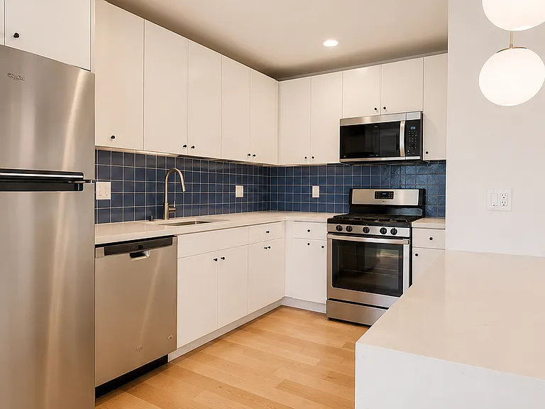 3442 S Centinela Ave #7 — Photo 4