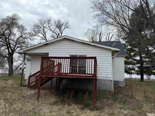 127 NE 1475th Ave, Greenfield, IL 62044
