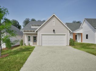 768 Hunters Way, Opelika, AL 36801