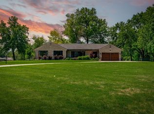 316 W Detweiller Dr, Peoria, IL