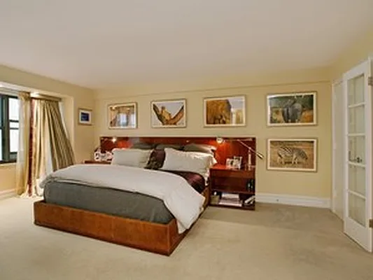 Sold by Corcoran | media 2