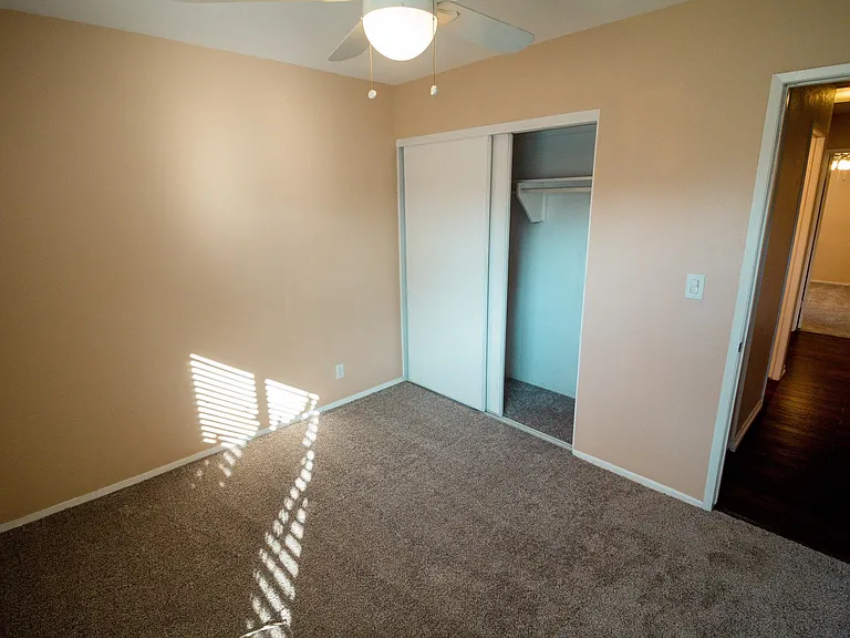 1943 S Belle Ave — Photo 19
