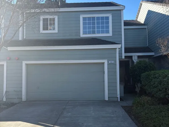 1810 Carneros Cir, Petaluma, CA 94954