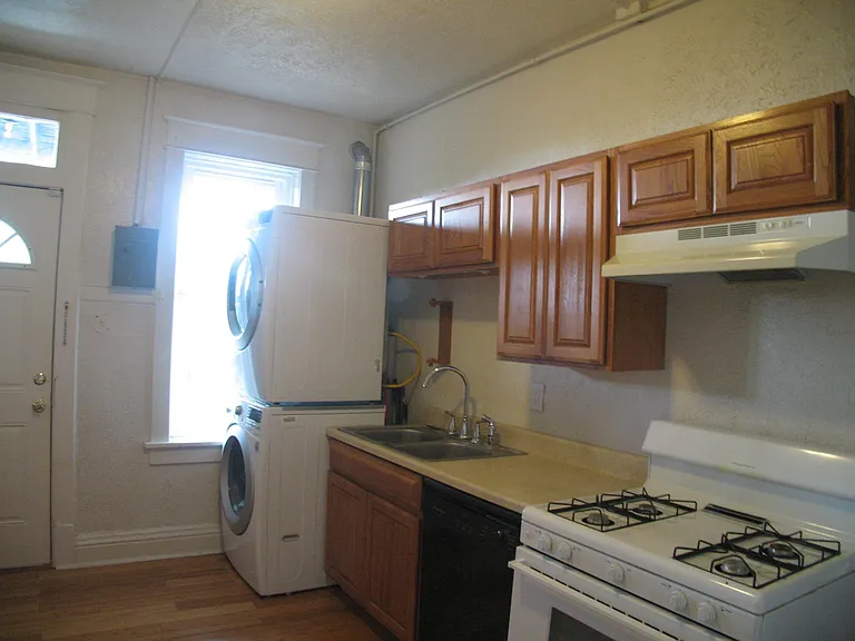 502 Bryan St #4 — Photo 20