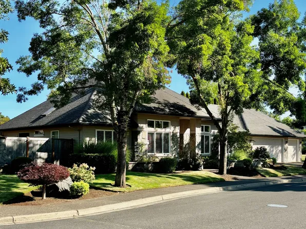 3395 Saint Thomas St, Eugene, OR 97408