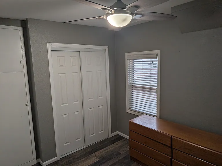 2860 S Acoma St #A — Photo 10