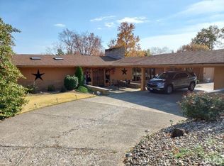 1028 Carroll St, Jasper, IN 47546