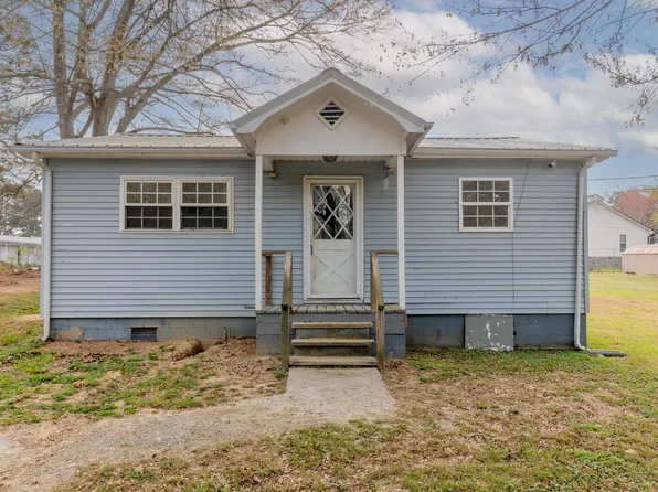 509 Arrowhead Dr NE, Dalton, GA 30721