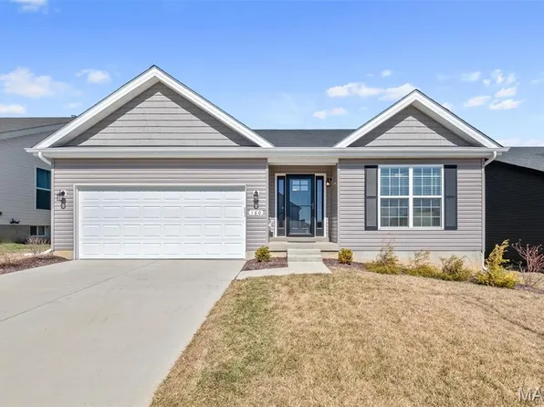 160 Liberty Valley Dr, Foristell, MO 63348