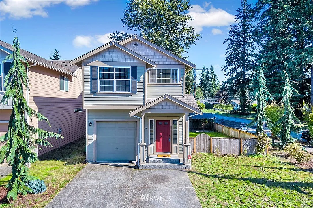 11319 43rd Drive NE photo 1