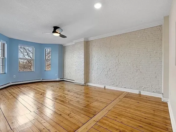 78 Newbern Ave #3, Medford, MA 02155