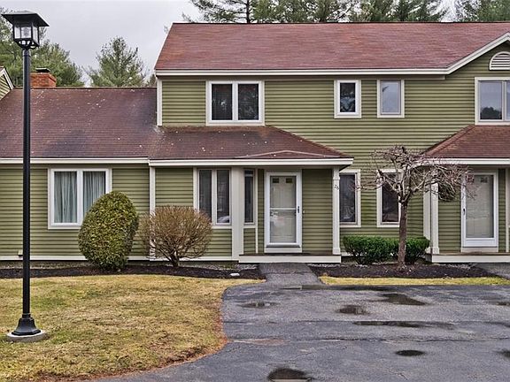 2nd image of 26 Willowood Lane #26