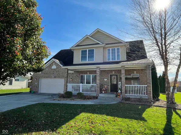 2079 Pawnee Trl, Columbus, IN 47203