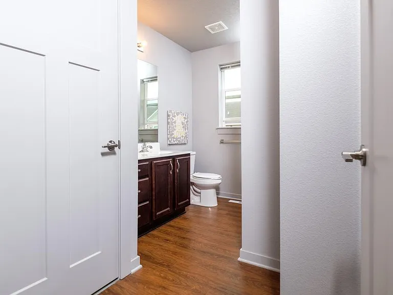 4822 NE Grant Ln — Photo 4