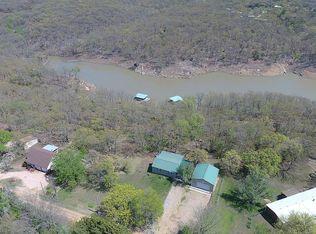 319 Lakeside Dr, Toronto, KS 66777