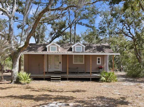 15942 Shell Dr, Perry, FL 32348